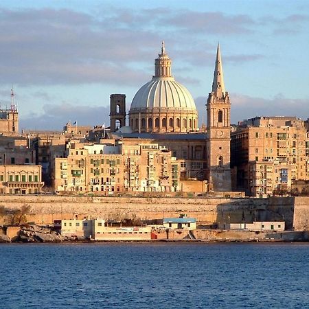 Seafront Luxury Apartment With Pool Sliema Exterior foto