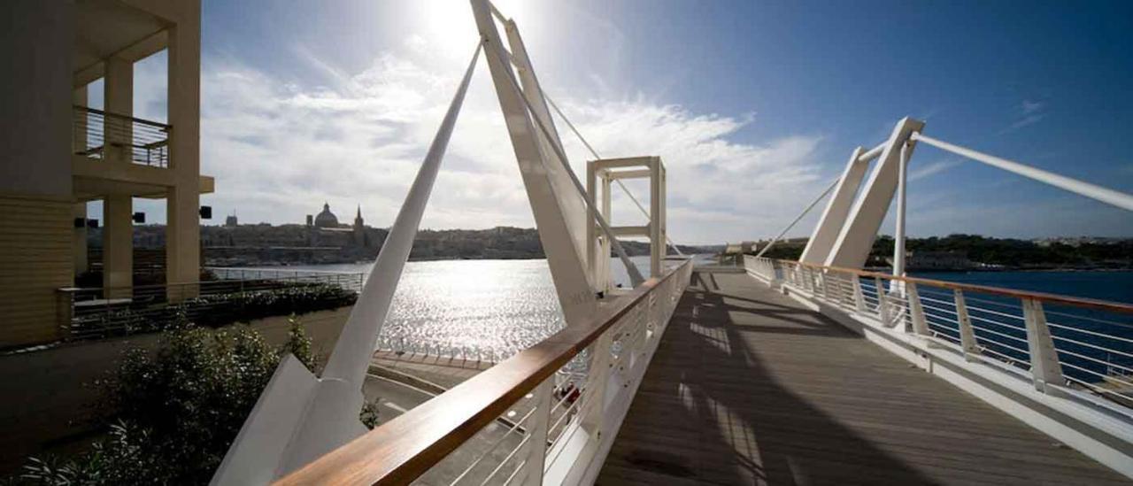 Seafront Luxury Apartment With Pool Sliema Exterior foto