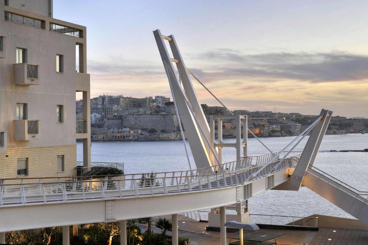 Seafront Luxury Apartment With Pool Sliema Exterior foto